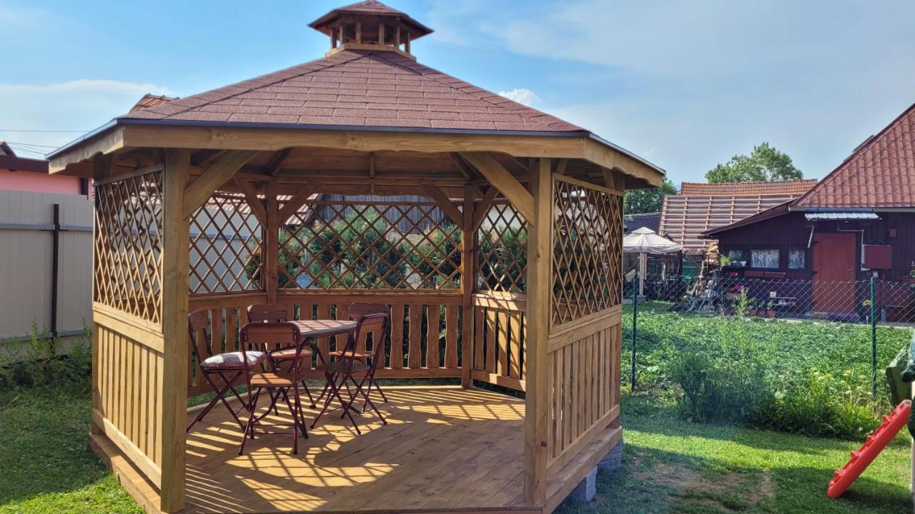 Guesthouse Chalupa Alžbetka so saunou Važec Exteriér fotografie